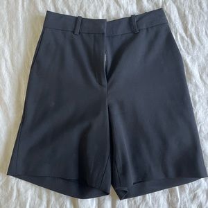 Aritzia black short